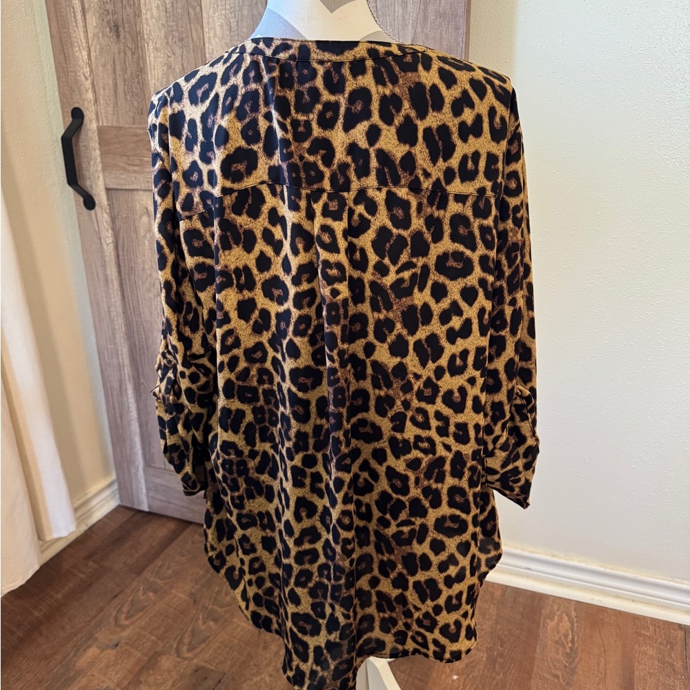 Blouse Torrid size 2 leopard animal print three quarter sleeve plus size 2XL - Picture 4 of 13